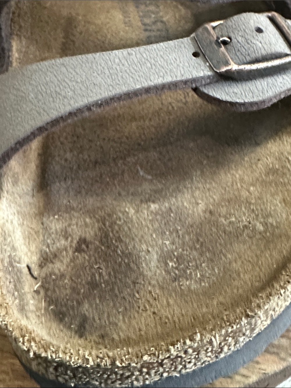 BIRKENSTOCK Florida Slide Sandals Three
Strap Size 38 (7-7.5) Synthetic Upper - Picture 16 of 17